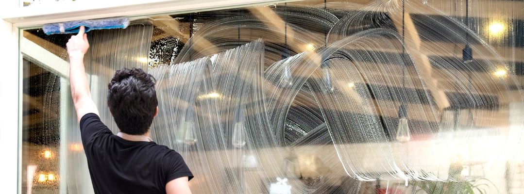 How To Clean Outside Windows You Can’t Reach Clean Outside Windows